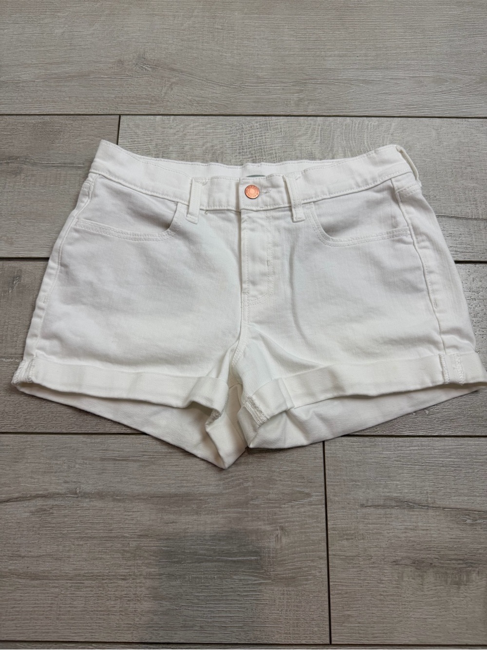Old Navy White Stretch Denim Cuffed Shorts Size 4